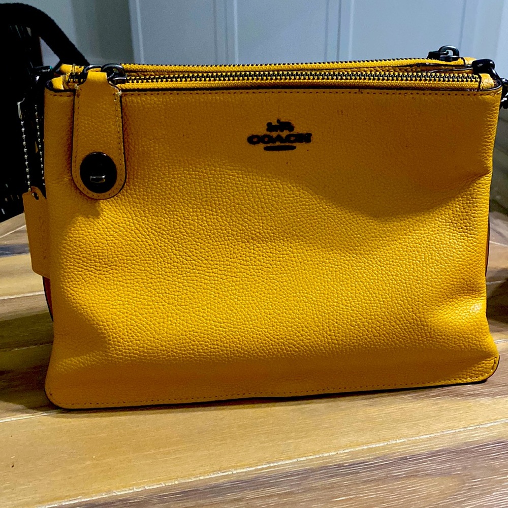 COACH Pebble Leather Crossbody - Honeycomb